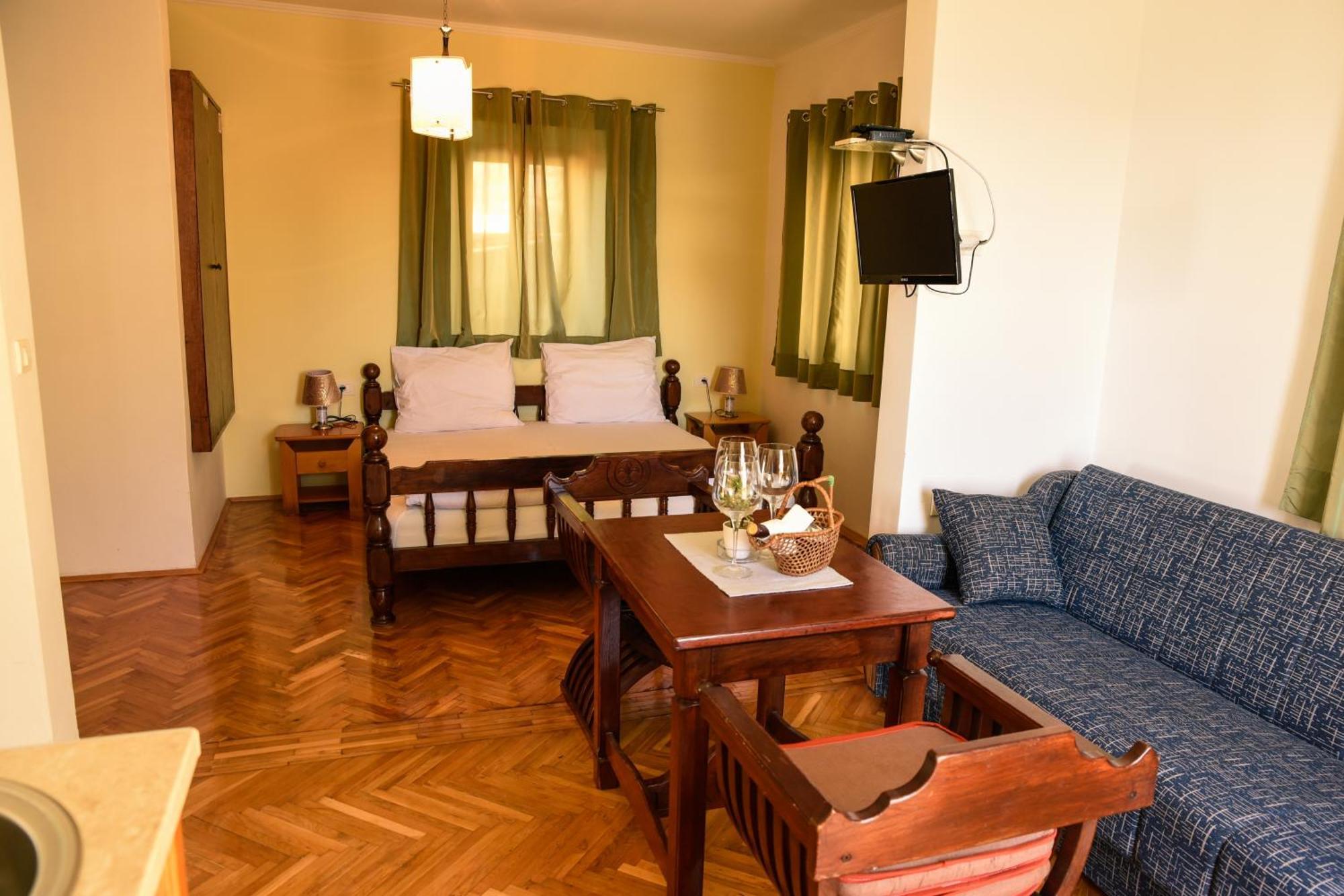 Apartments Susanna Ulcinj Rom bilde