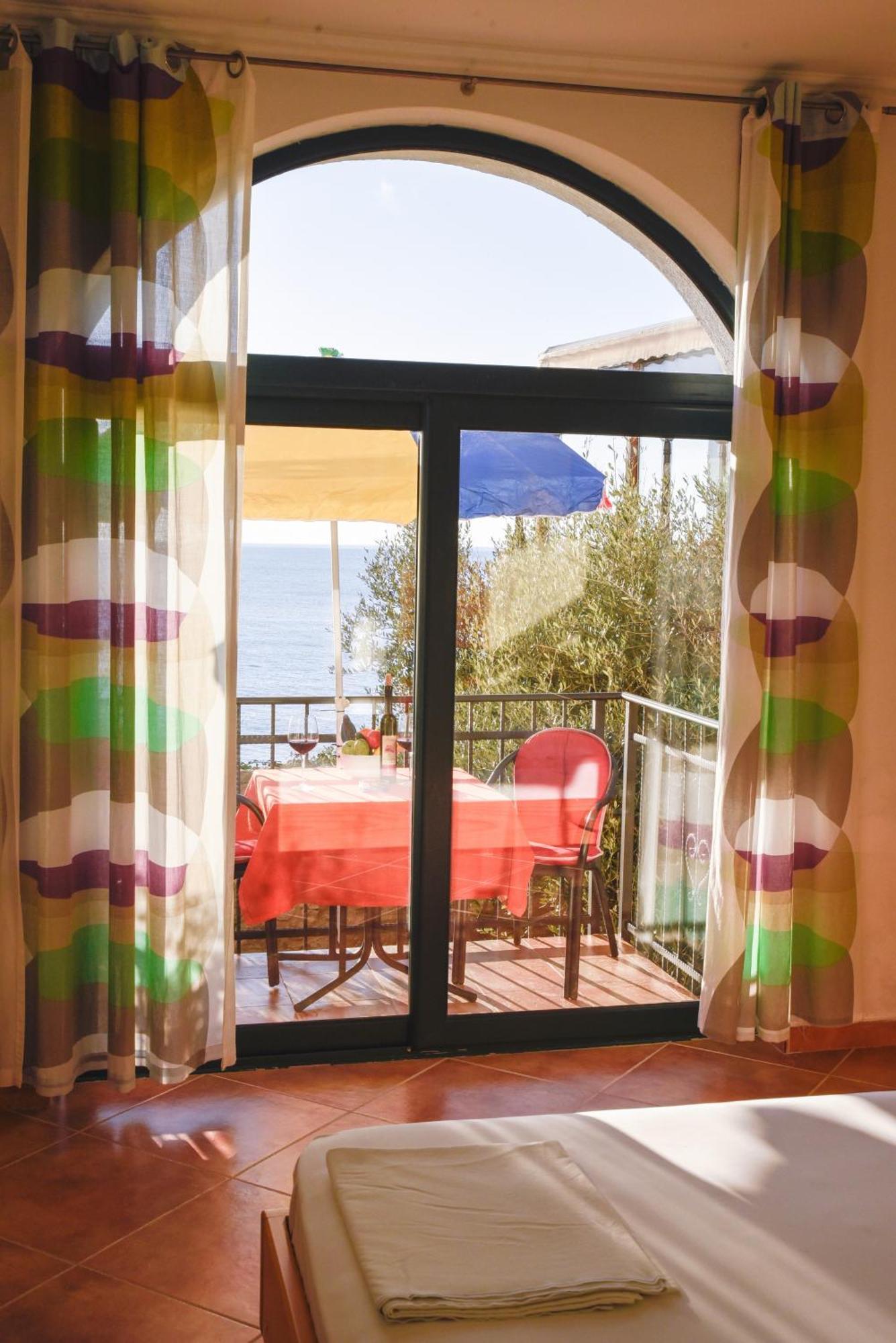 Apartments Susanna Ulcinj Rom bilde