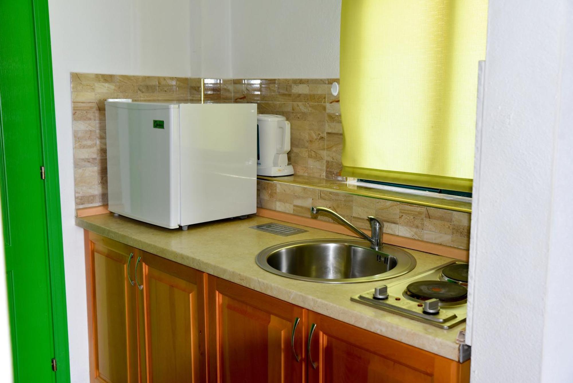 Apartments Susanna Ulcinj Rom bilde
