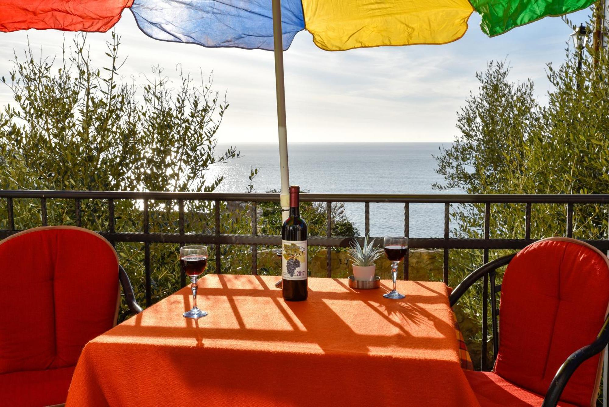 Apartments Susanna Ulcinj Rom bilde